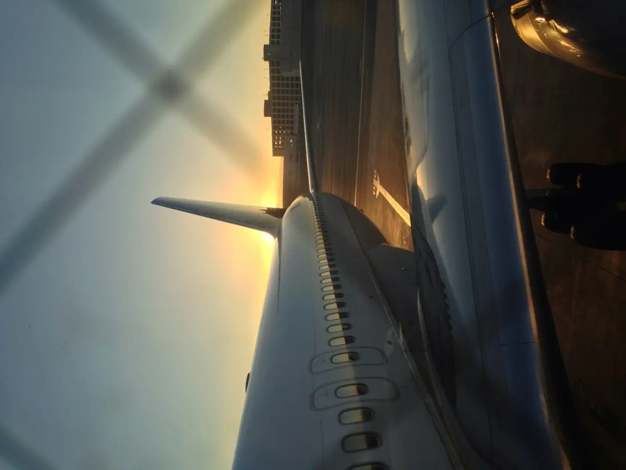 Budget carrier resumes flights to Hamburg at reduced costs