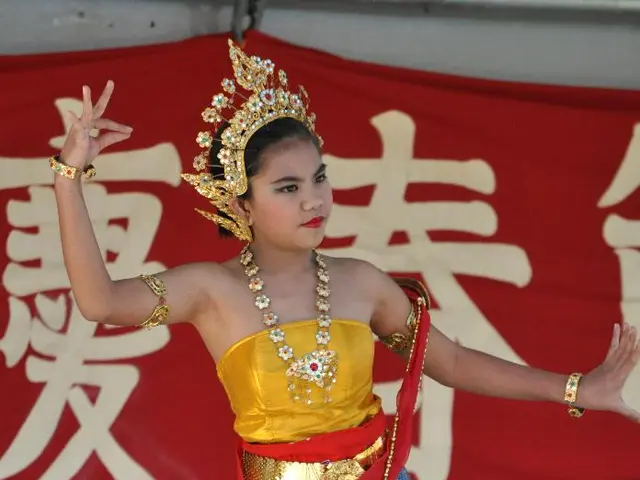 Event of poetry and performance enchants attendees at 'Izhaar-e-Khayaal', organized by ICS