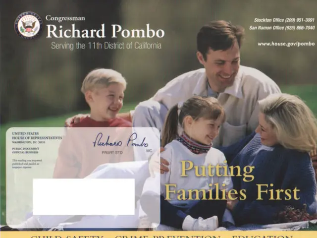 Monthly Sales Report Templates: 10 Attractive Options to Maintain Progress Monitoring