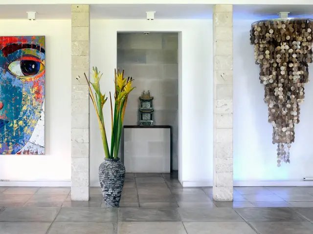 Home Decorating Ideas: A Step-by-Step Guide for Creating your Own Artwork at Home through Ceramics...