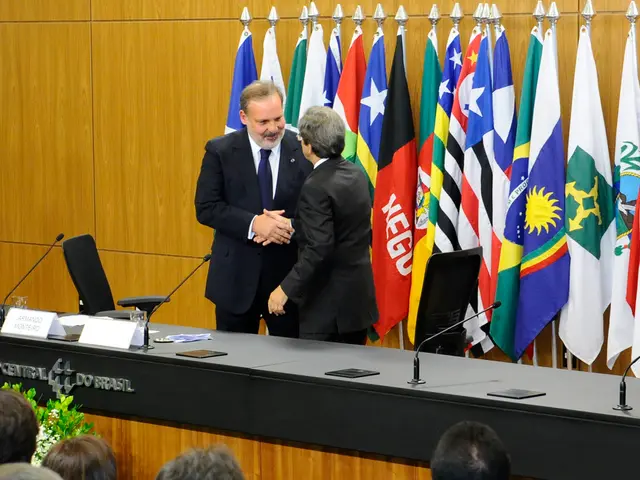 Global Guidelines for Gratuities: Cultural Tips on Tipping Practices