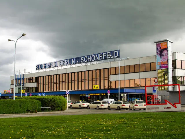 flourishing wildlife sanctuary in Florida captivates nature enthusiasts with picturesque hiking...